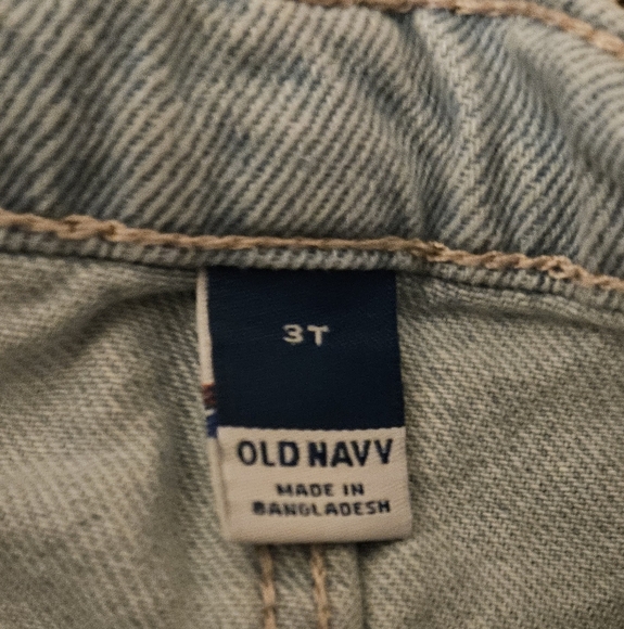 Old Navy Jean Toddler shorts - Picture 3 of 6